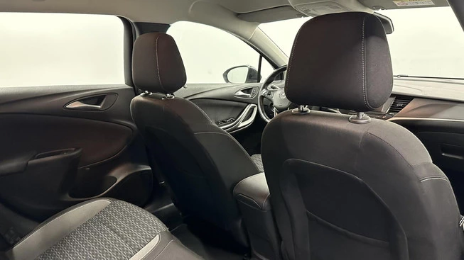 Opel Astra - Afbeelding 16 van 30