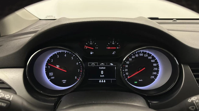 Opel Astra - Afbeelding 25 van 30