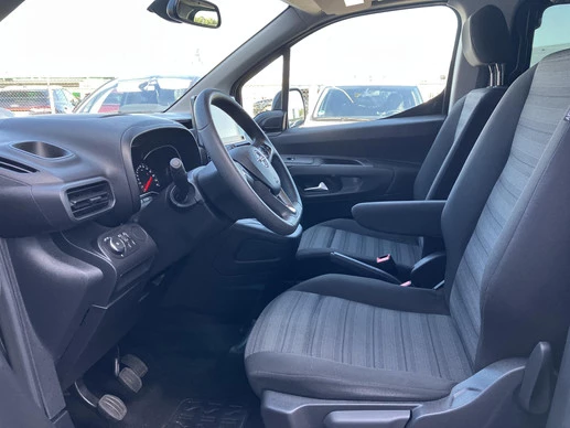 Opel Combo - Afbeelding 8 van 24