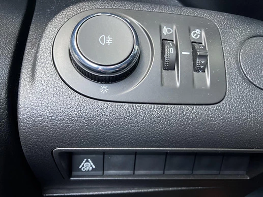 Opel Combo - Afbeelding 19 van 24