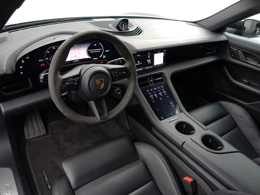 Porsche Taycan - Afbeelding 2 van 30