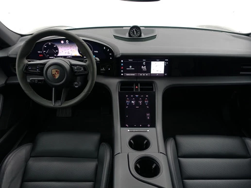 Porsche Taycan - Afbeelding 7 van 30