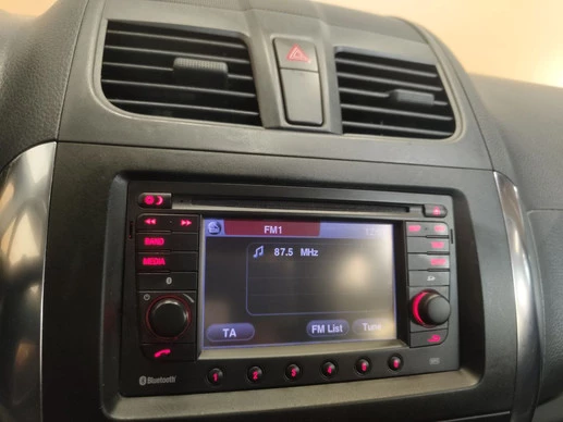 Suzuki SX4 - Afbeelding 22 van 30