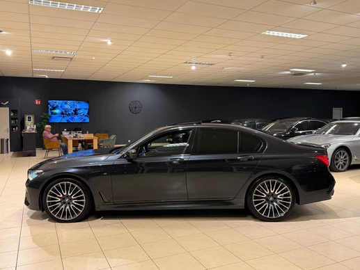 BMW 7 Serie - Afbeelding 10 van 30