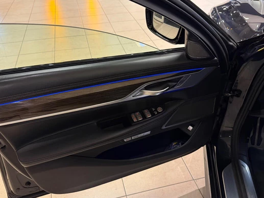 BMW 7 Serie - Afbeelding 12 van 30