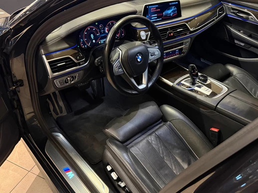 BMW 7 Serie - Afbeelding 13 van 30