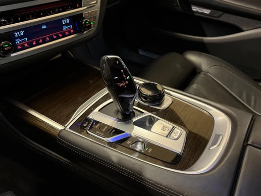 BMW 7 Serie - Afbeelding 16 van 30