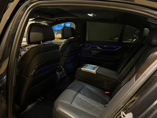 BMW 7 Serie - Afbeelding 18 van 30