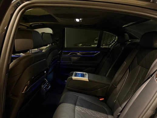 BMW 7 Serie - Afbeelding 24 van 30