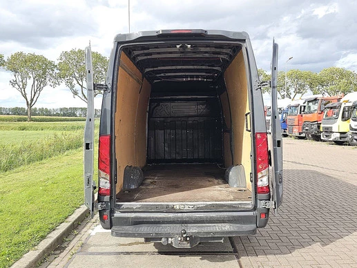 Iveco Daily - Afbeelding 12 van 16