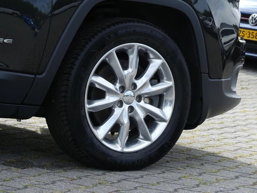 Jeep Cherokee - Afbeelding 6 van 23