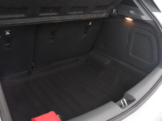 Opel Astra - Afbeelding 24 van 30