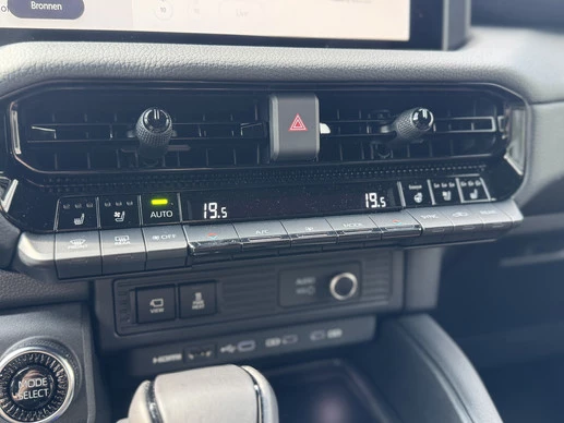 Toyota Land Cruiser - Afbeelding 11 van 30