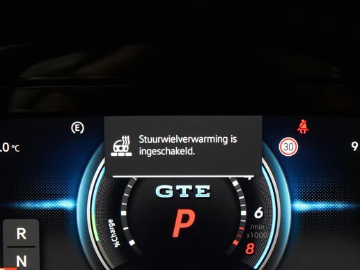 Volkswagen Golf - Afbeelding 27 van 30