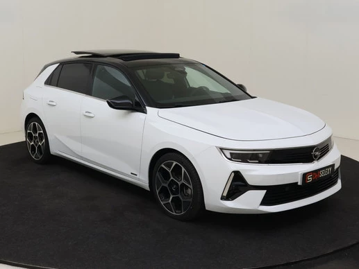 Opel Astra - Afbeelding 10 van 23