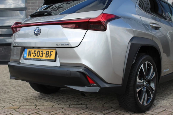 Lexus UX - Afbeelding 23 van 30
