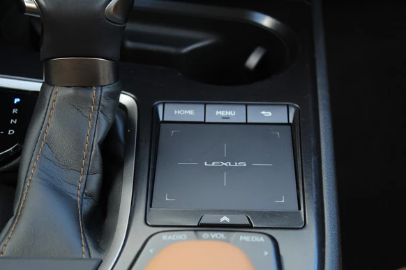 Lexus UX - Afbeelding 27 van 30
