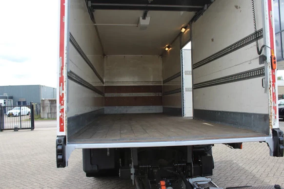 Mercedes-Benz Atego - Afbeelding 12 van 25