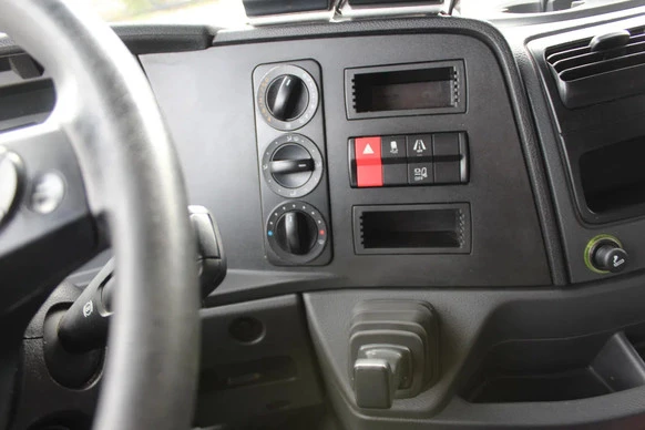 Mercedes-Benz Atego - Afbeelding 18 van 25