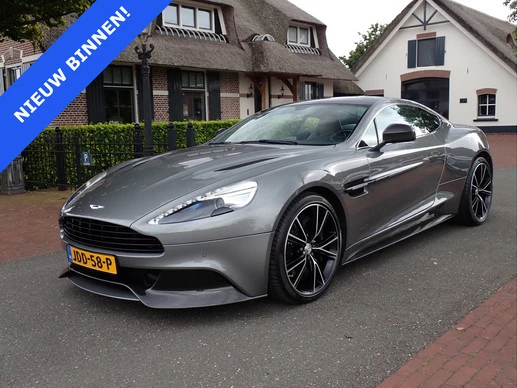 Aston Martin V12 Vanquish - Afbeelding 1 van 30