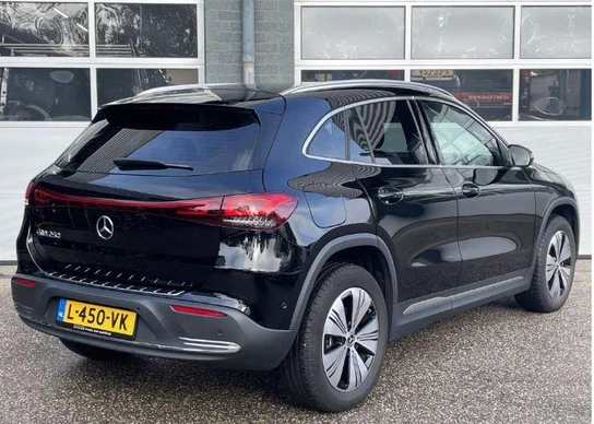 Mercedes-Benz EQA - Afbeelding 2 van 18