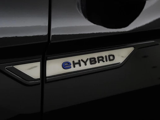 Volkswagen Tiguan - Afbeelding 26 van 30