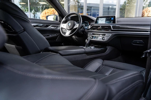BMW 7 Serie - Afbeelding 22 van 30