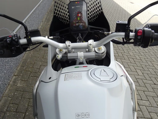 Ducati DesertX - Afbeelding 11 van 16