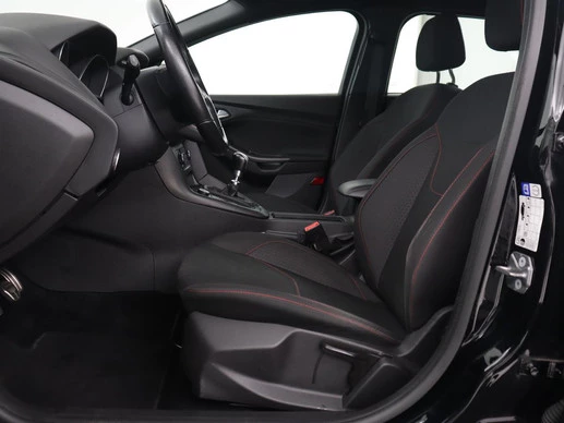 Ford Focus - Afbeelding 4 van 30