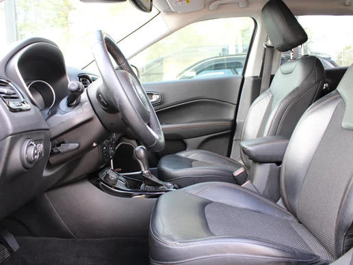 Jeep Compass - Afbeelding 13 van 26