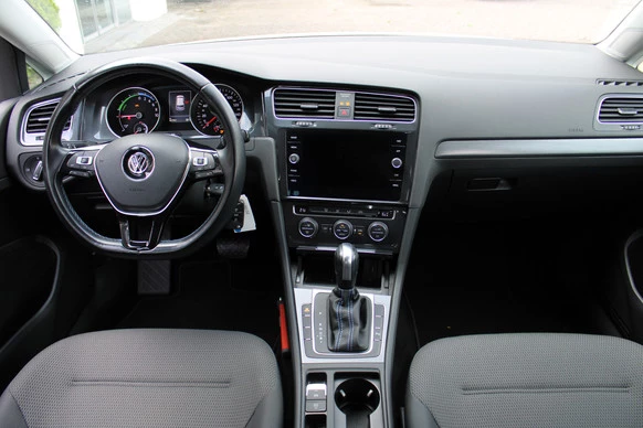 Volkswagen e-Golf - Afbeelding 4 van 30