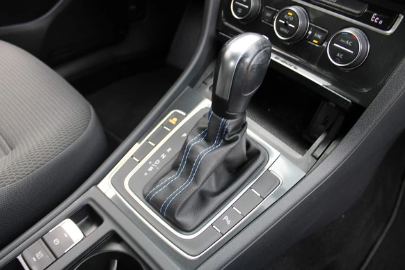Volkswagen e-Golf - Afbeelding 15 van 30