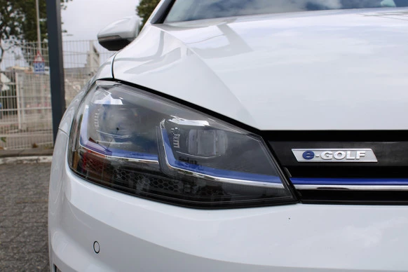 Volkswagen e-Golf - Afbeelding 18 van 30