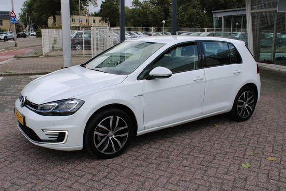 Volkswagen e-Golf - Afbeelding 19 van 30