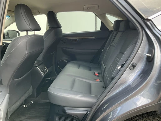 Lexus NX - Afbeelding 13 van 30