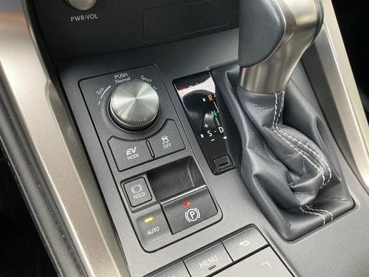Lexus NX - Afbeelding 27 van 30