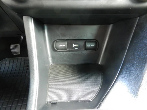 Kia Sportage - Afbeelding 23 van 30