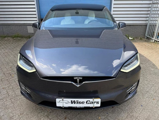Tesla Model X - Afbeelding 2 van 15