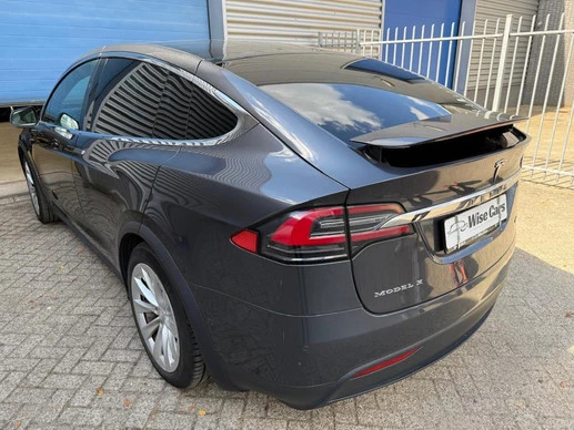 Tesla Model X - Afbeelding 6 van 15