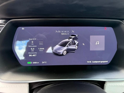 Tesla Model X - Afbeelding 12 van 15