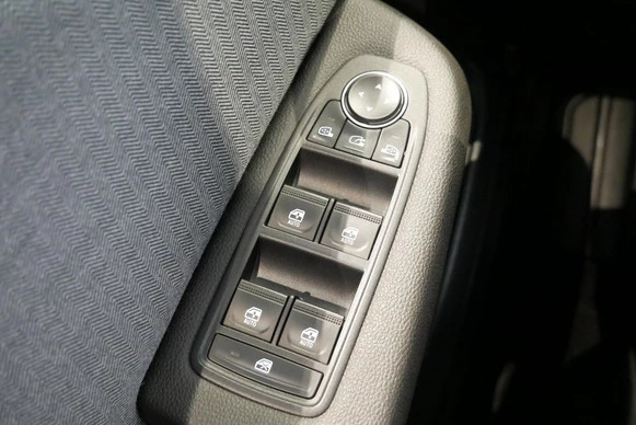 Renault Clio - Afbeelding 13 van 30
