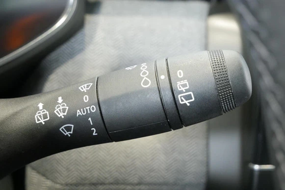 Renault Clio - Afbeelding 22 van 30