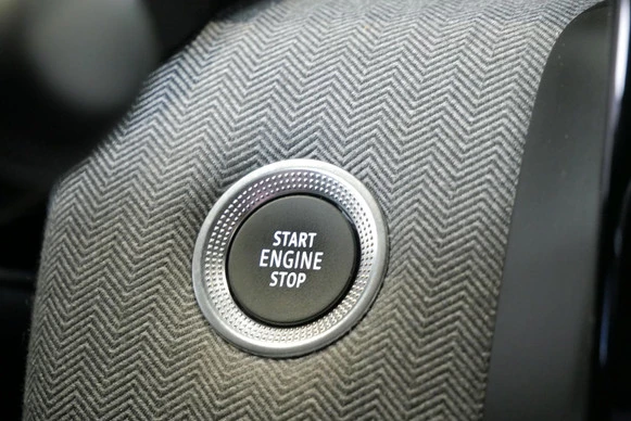 Renault Clio - Afbeelding 25 van 30