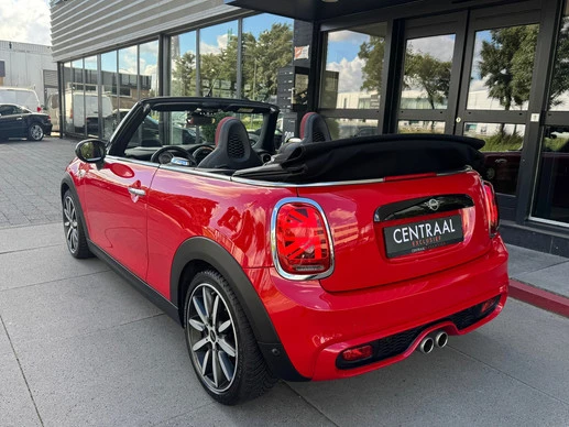 MINI Cooper S Cabrio - Afbeelding 16 van 30