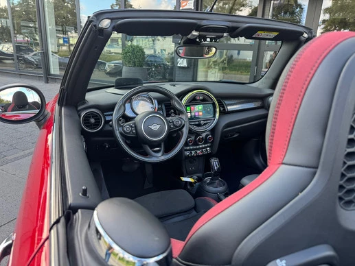 MINI Cooper S Cabrio - Afbeelding 17 van 30
