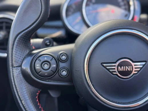 MINI Cooper S Cabrio - Afbeelding 23 van 30