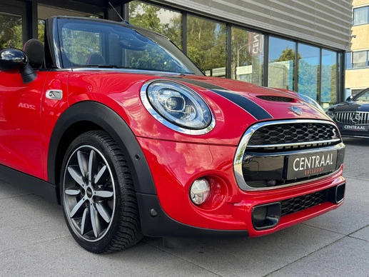 MINI Cooper S Cabrio - Afbeelding 27 van 30