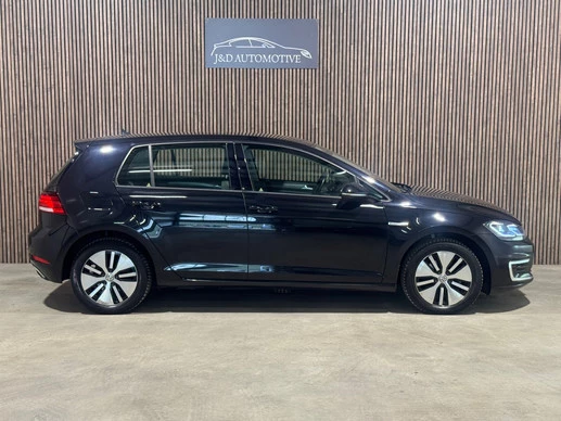 Volkswagen e-Golf - Afbeelding 11 van 30