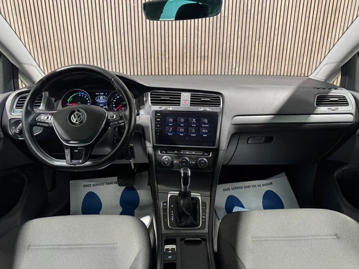 Volkswagen e-Golf - Afbeelding 16 van 30