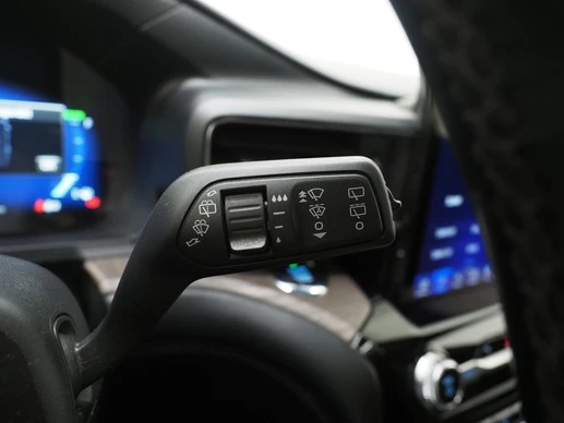 Ford Explorer - Afbeelding 28 van 30